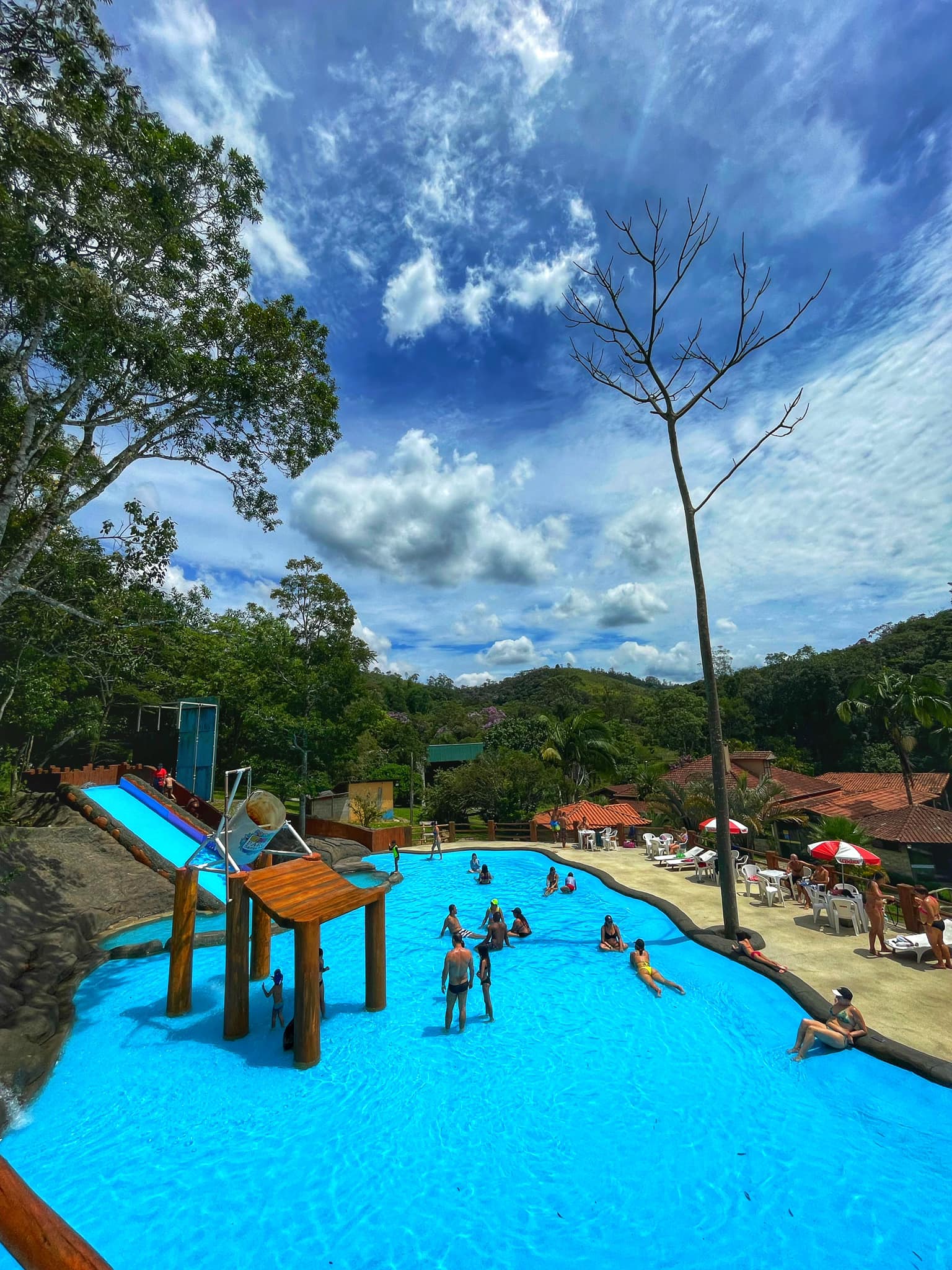 PARQUE SANTA HELENA ECO THERMAS